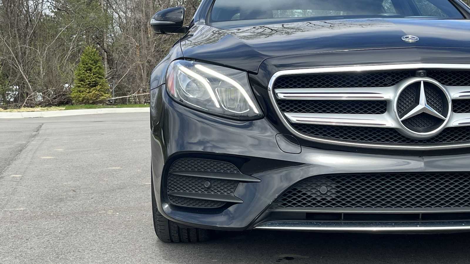Thumbnail: 2019 Mercedes-Benz E-Class - 21