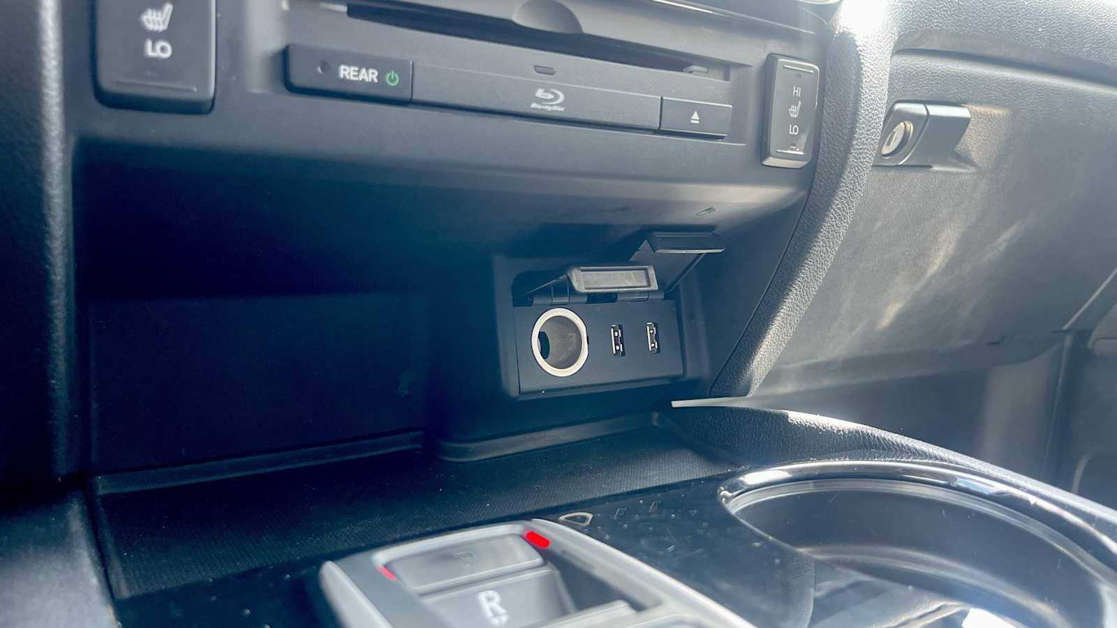 Thumbnail: 2017 Honda Pilot - 48