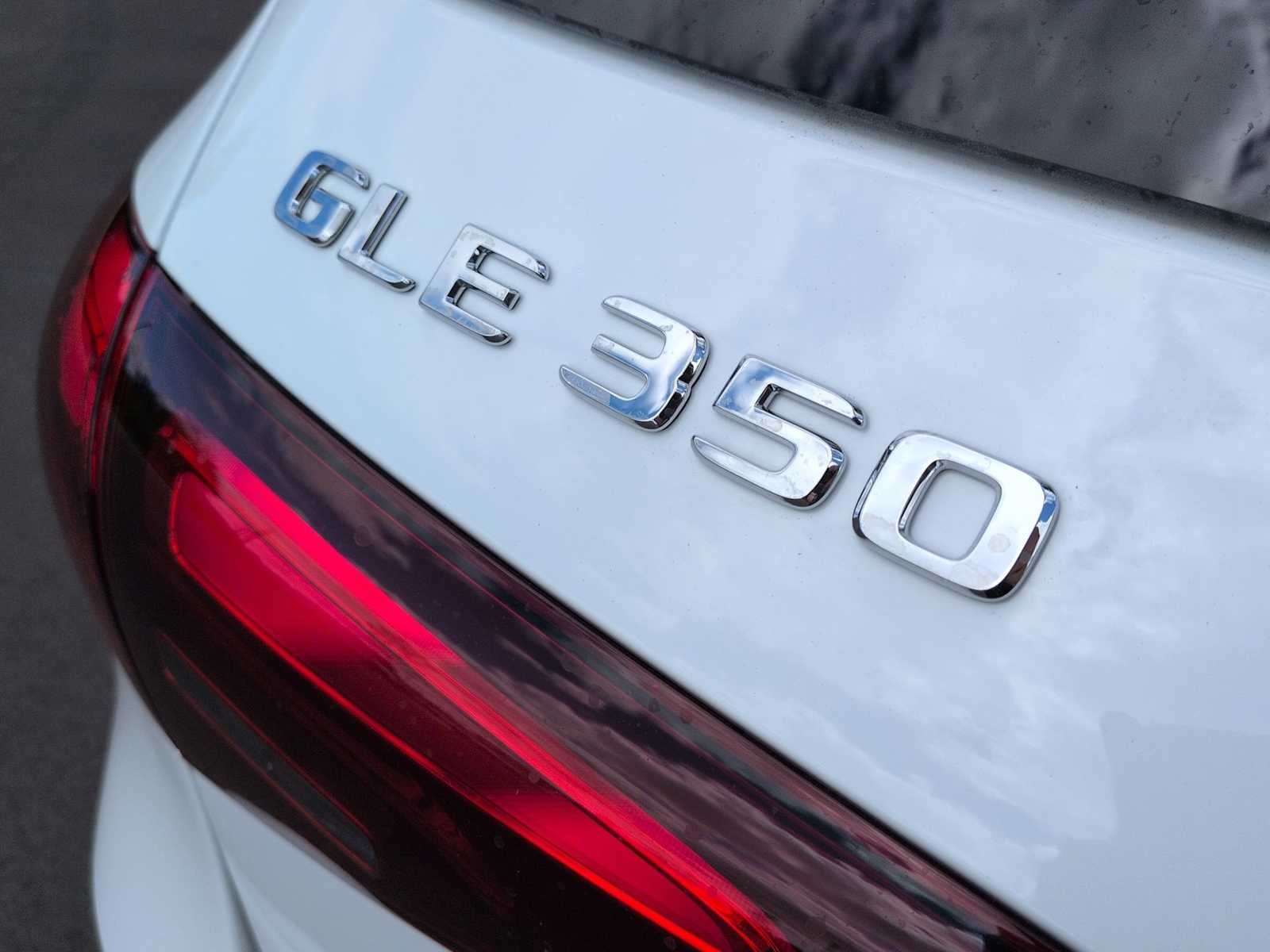 Thumbnail: 2026 Mercedes-Benz GLE - 13