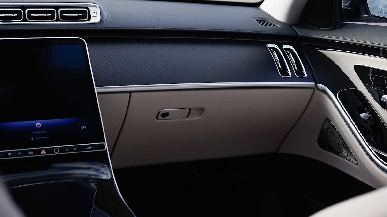 Thumbnail: 2023 Mercedes-Benz S-Class - 25