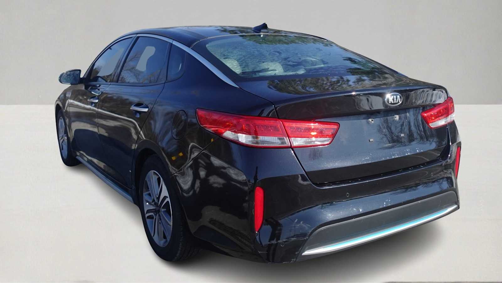 Thumbnail: 2017 Kia Optima - 7