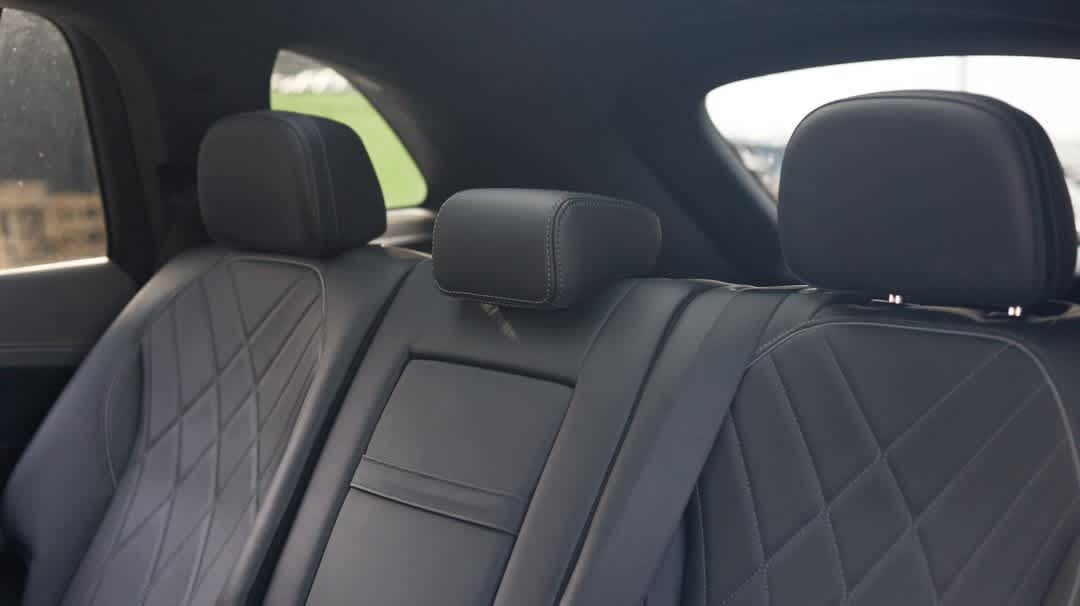 Thumbnail: 2023 Mercedes-Benz EQS - 29