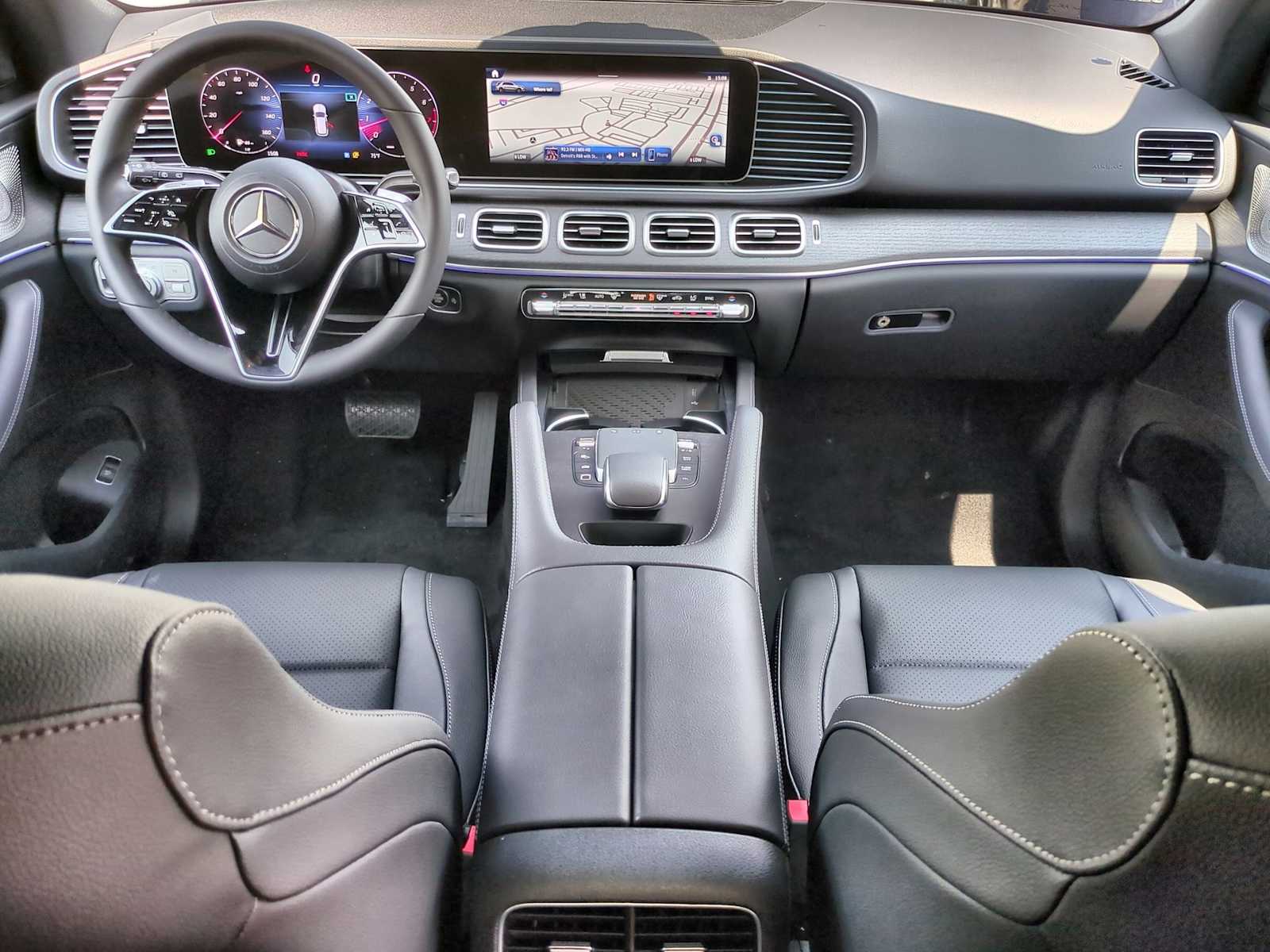 Thumbnail: 2025 Mercedes-Benz GLE - 16