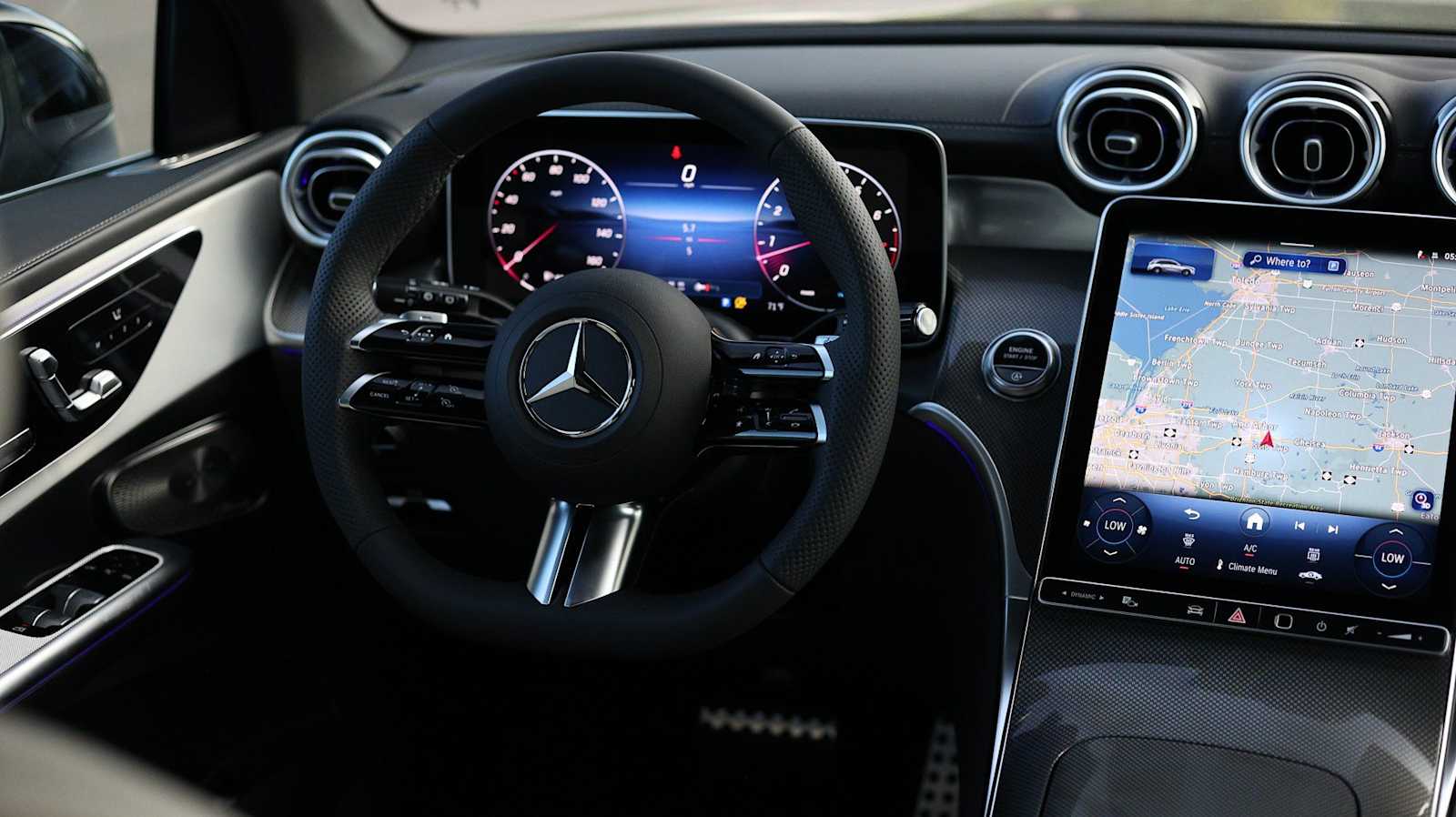 Thumbnail: 2026 Mercedes-Benz GLC - 18