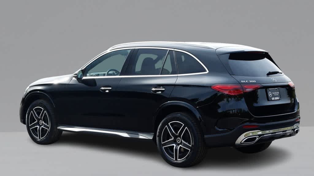 Thumbnail: 2026 Mercedes-Benz GLC - 8