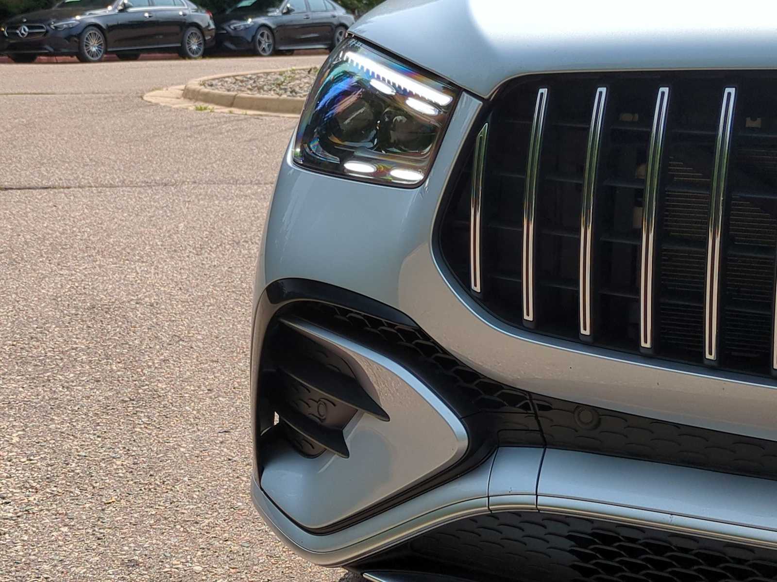 Thumbnail: 2025 Mercedes-Benz GLE - 11