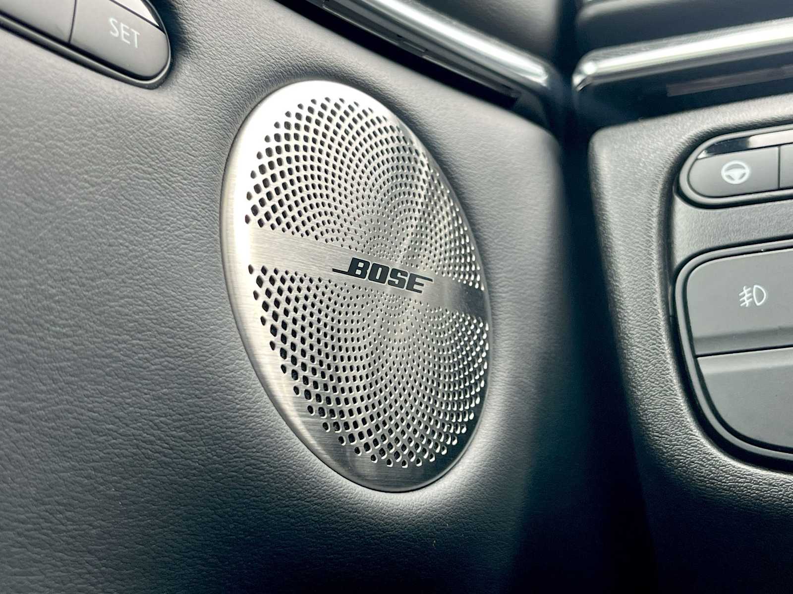 Thumbnail: 2023 INFINITI QX50 - 39