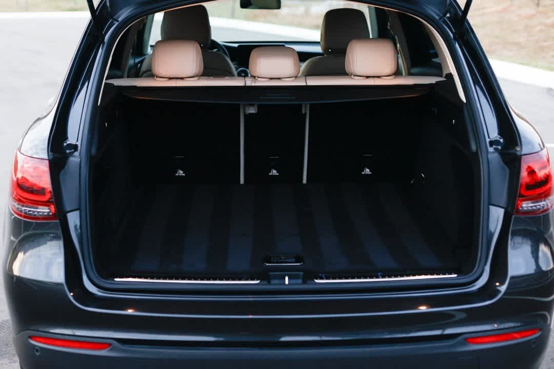 Thumbnail: 2022 Mercedes-Benz GLC - 32