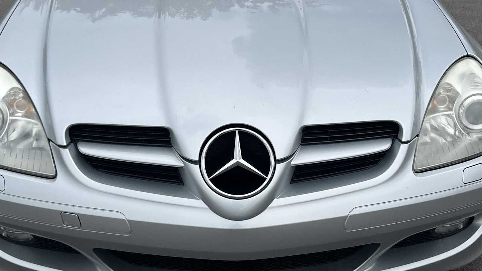 Thumbnail: 2006 Mercedes-Benz SLK - 19