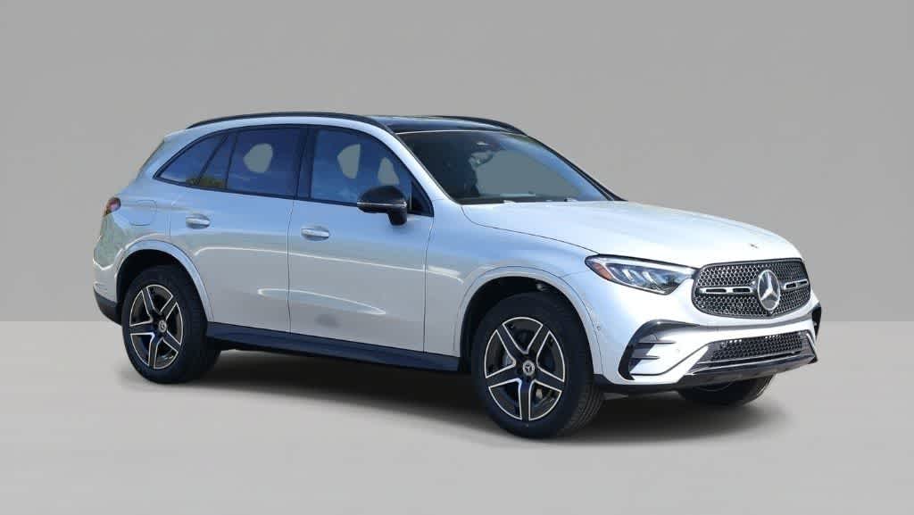 Thumbnail: 2026 Mercedes-Benz GLC - 3