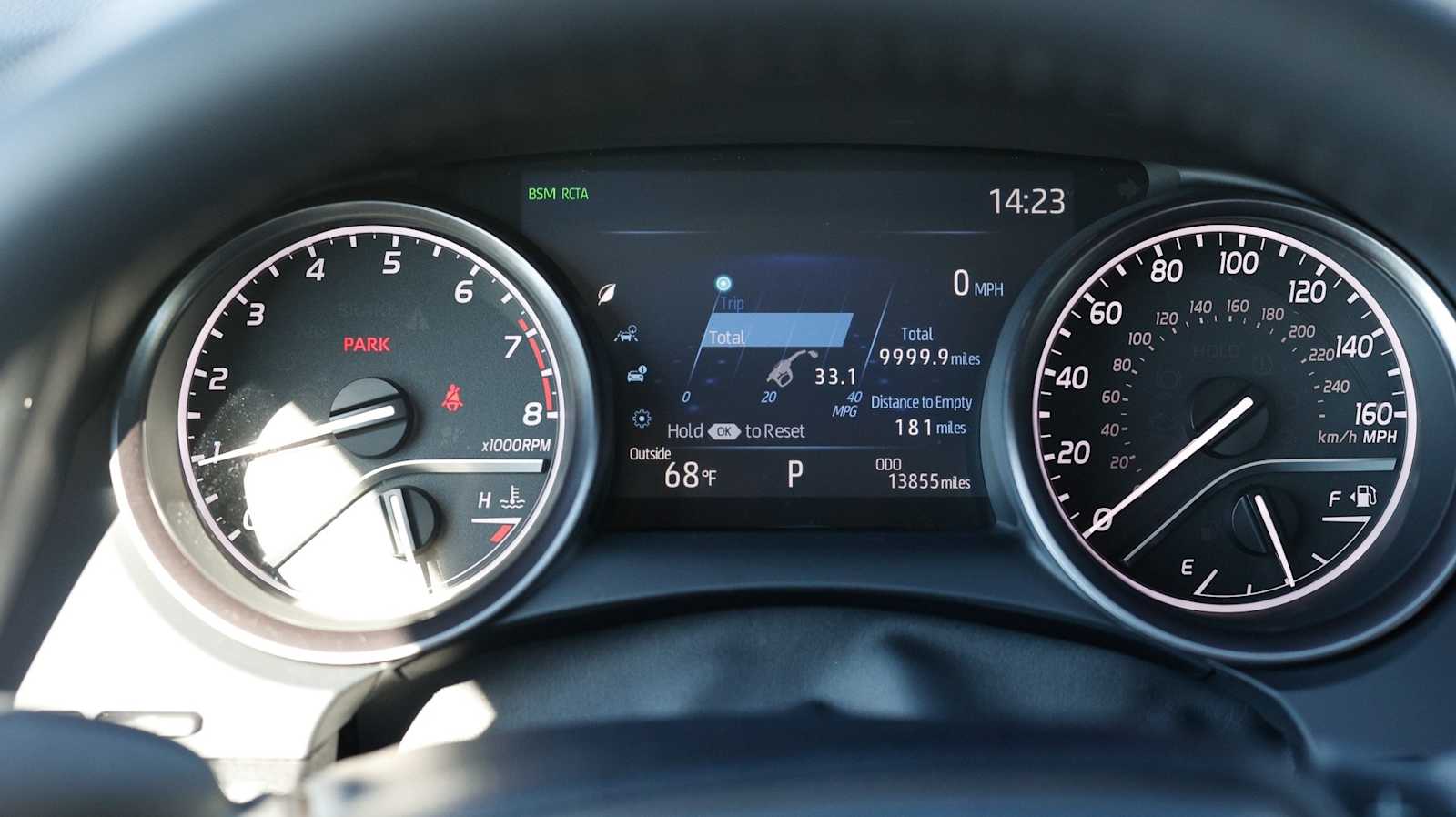 Thumbnail: 2023 Toyota Camry - 25