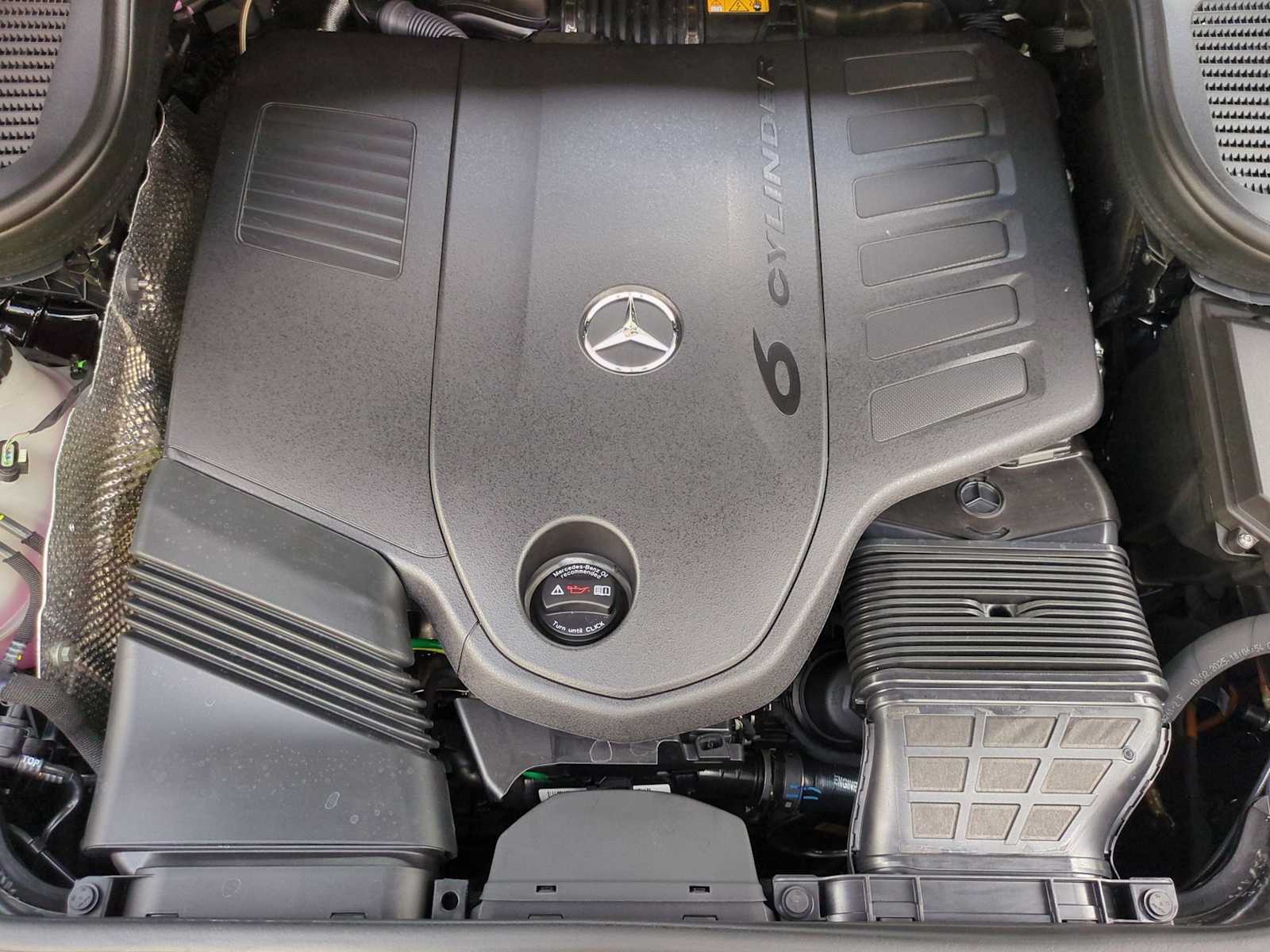 Thumbnail: 2025 Mercedes-Benz GLS - 15