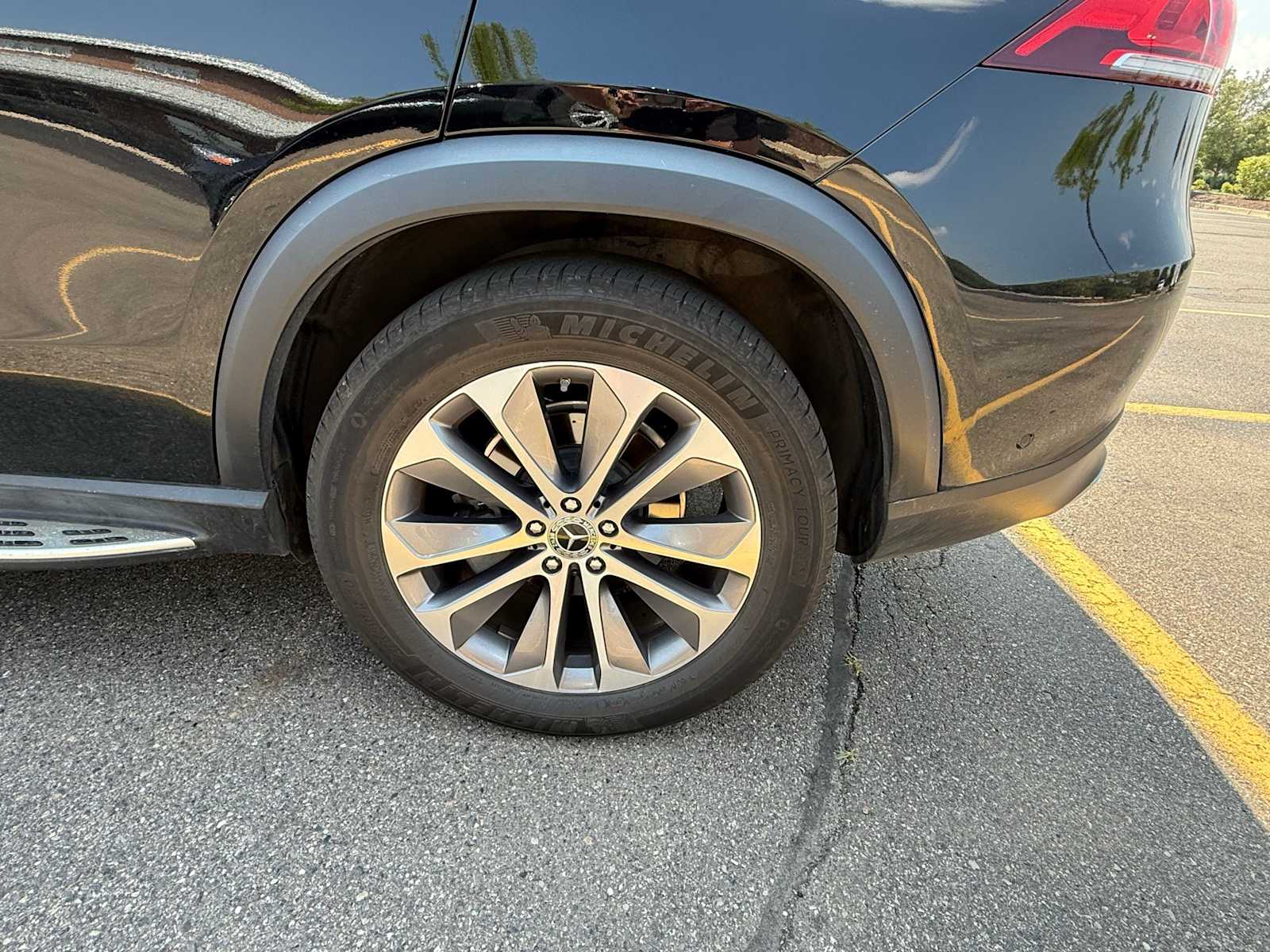 Thumbnail: 2021 Mercedes-Benz GLE - 2