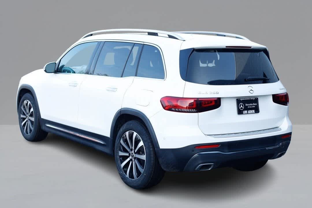 Thumbnail: 2022 Mercedes-Benz GLB - 7