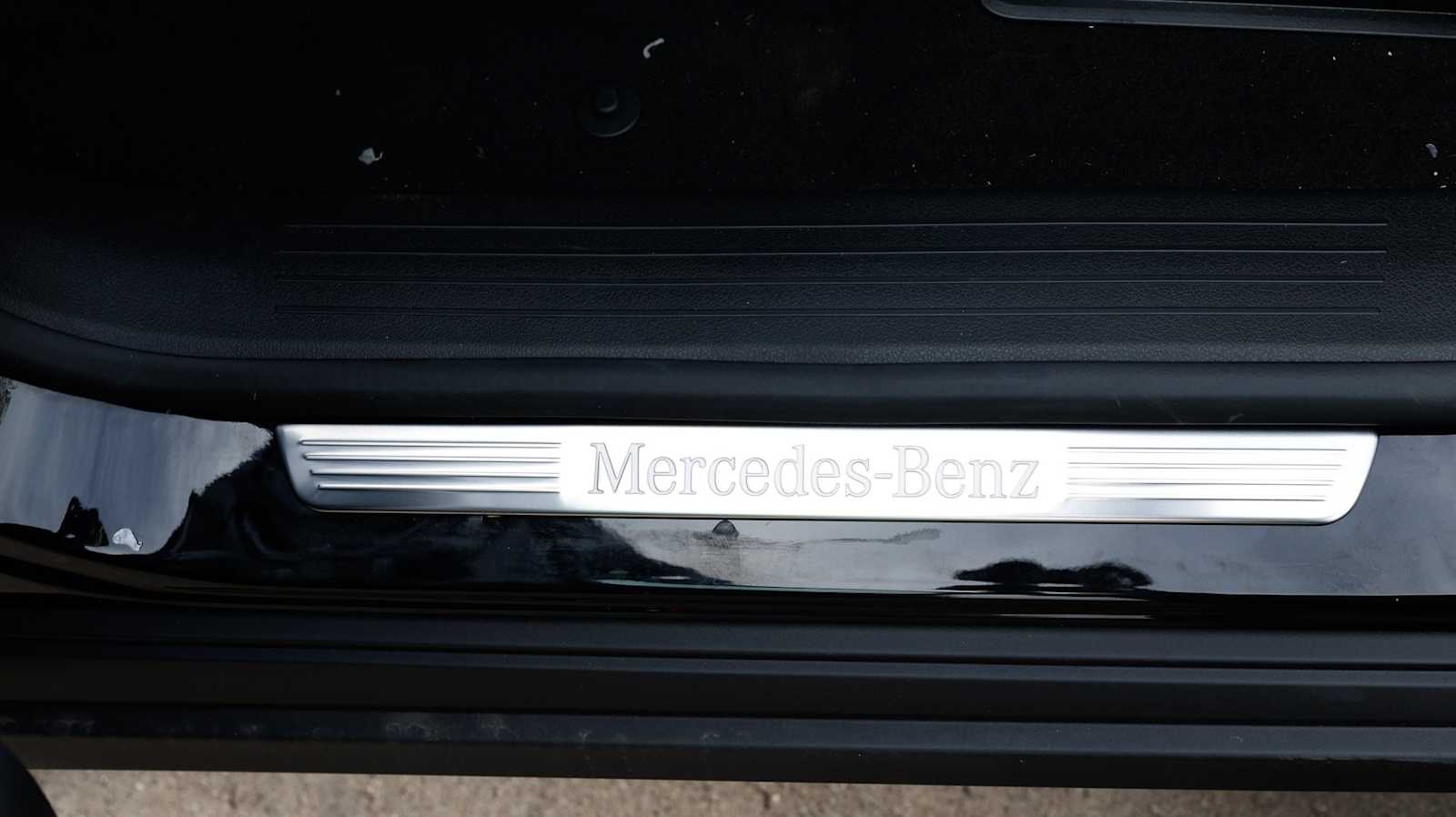 Thumbnail: 2026 Mercedes-Benz GLE - 25