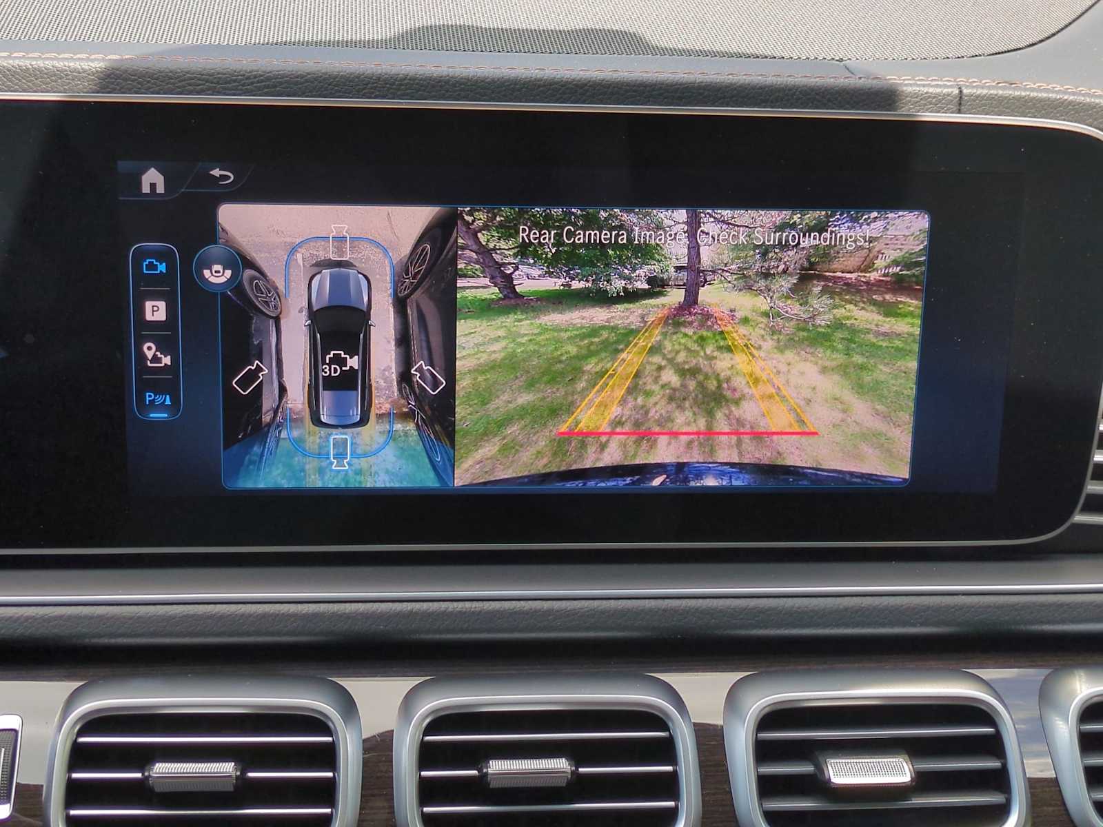 2025 Mercedes-Benz GLS 450 4MATIC 32