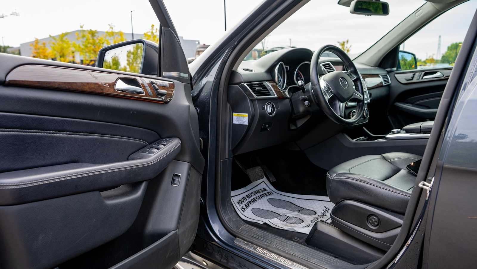 Thumbnail: 2013 Mercedes-Benz M-Class - 7