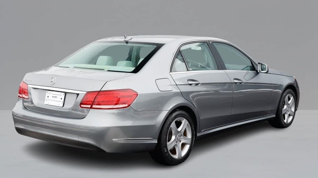 Thumbnail: 2014 Mercedes-Benz E-Class - 6