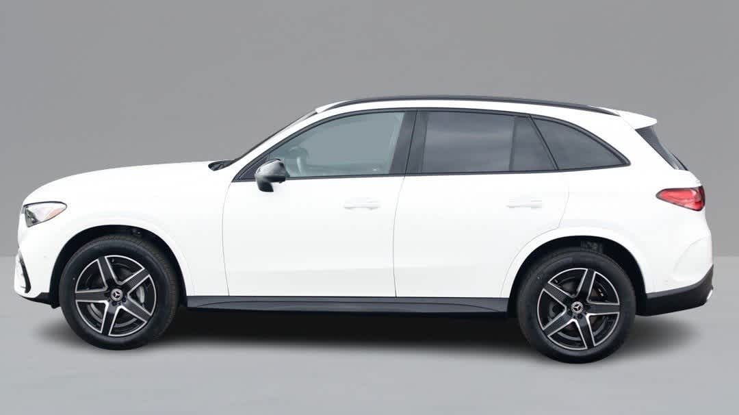 Thumbnail: 2025 Mercedes-Benz GLC - 8