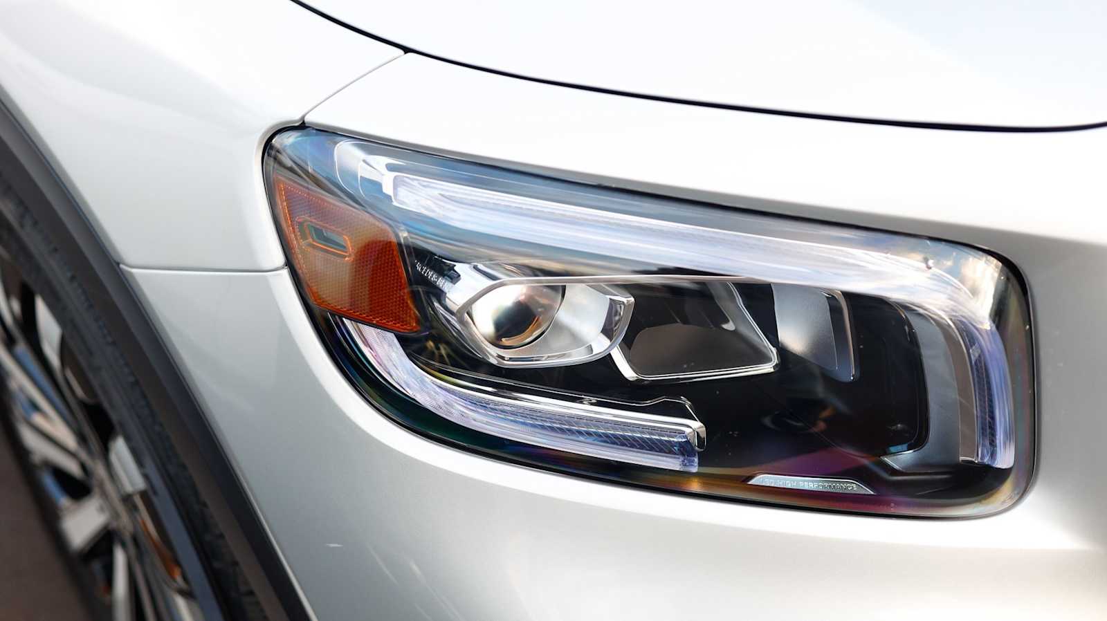 Thumbnail: 2023 Mercedes-Benz GLB - 15