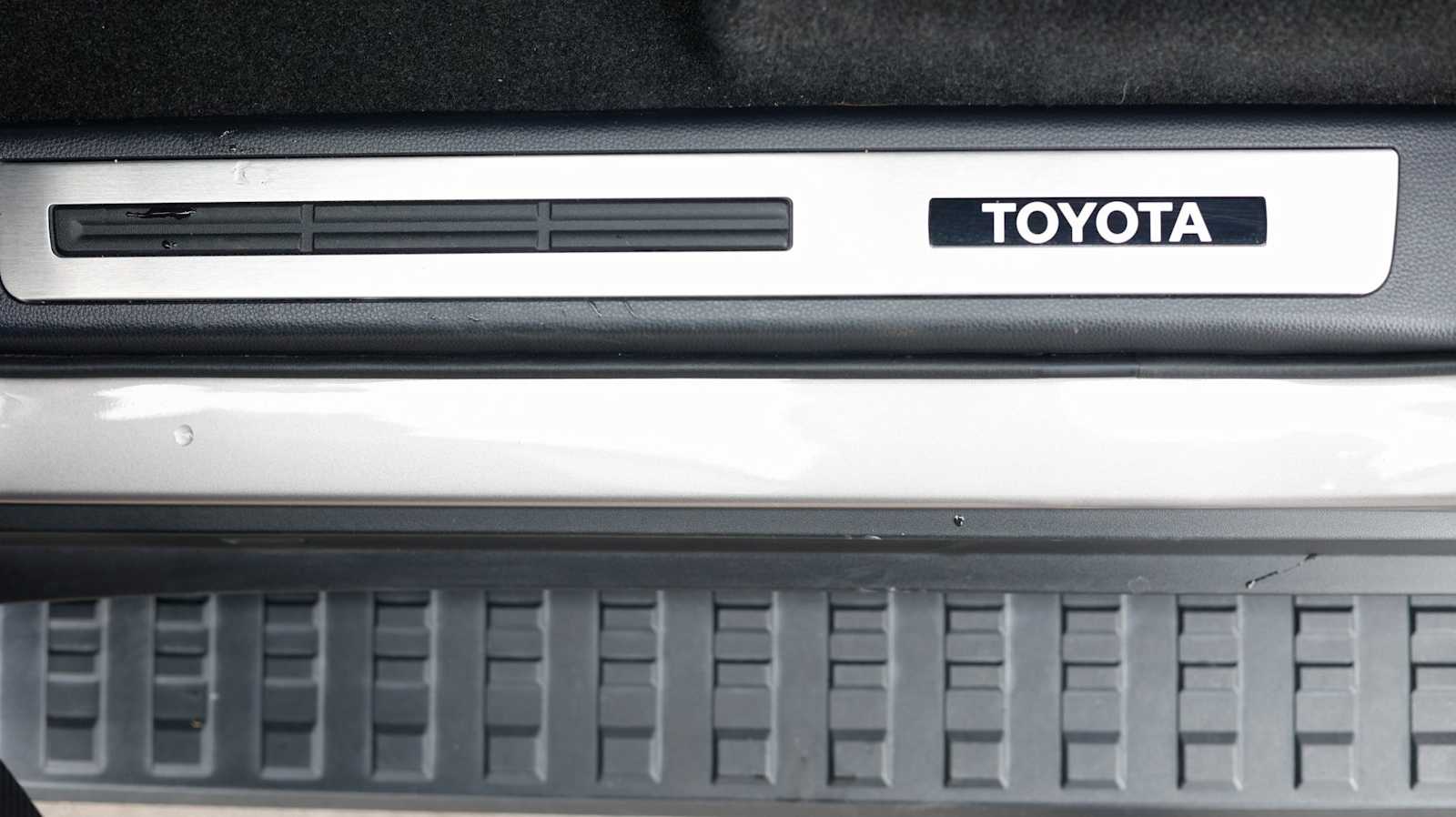 Thumbnail: 2025 Toyota Land Cruiser - 43