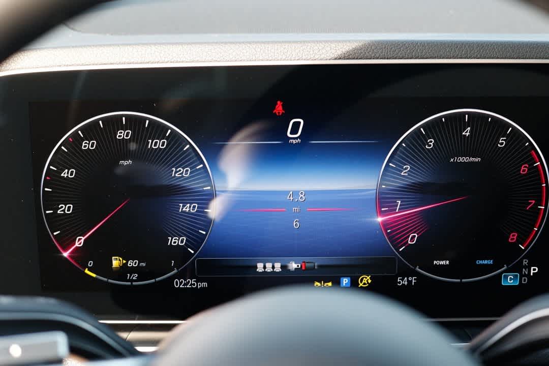 Thumbnail: 2026 Mercedes-Benz GLE - 9