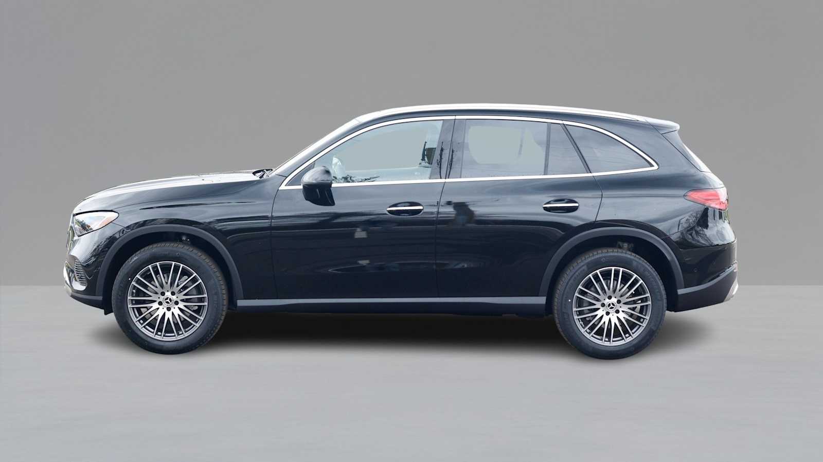 Thumbnail: 2026 Mercedes-Benz GLC - 8