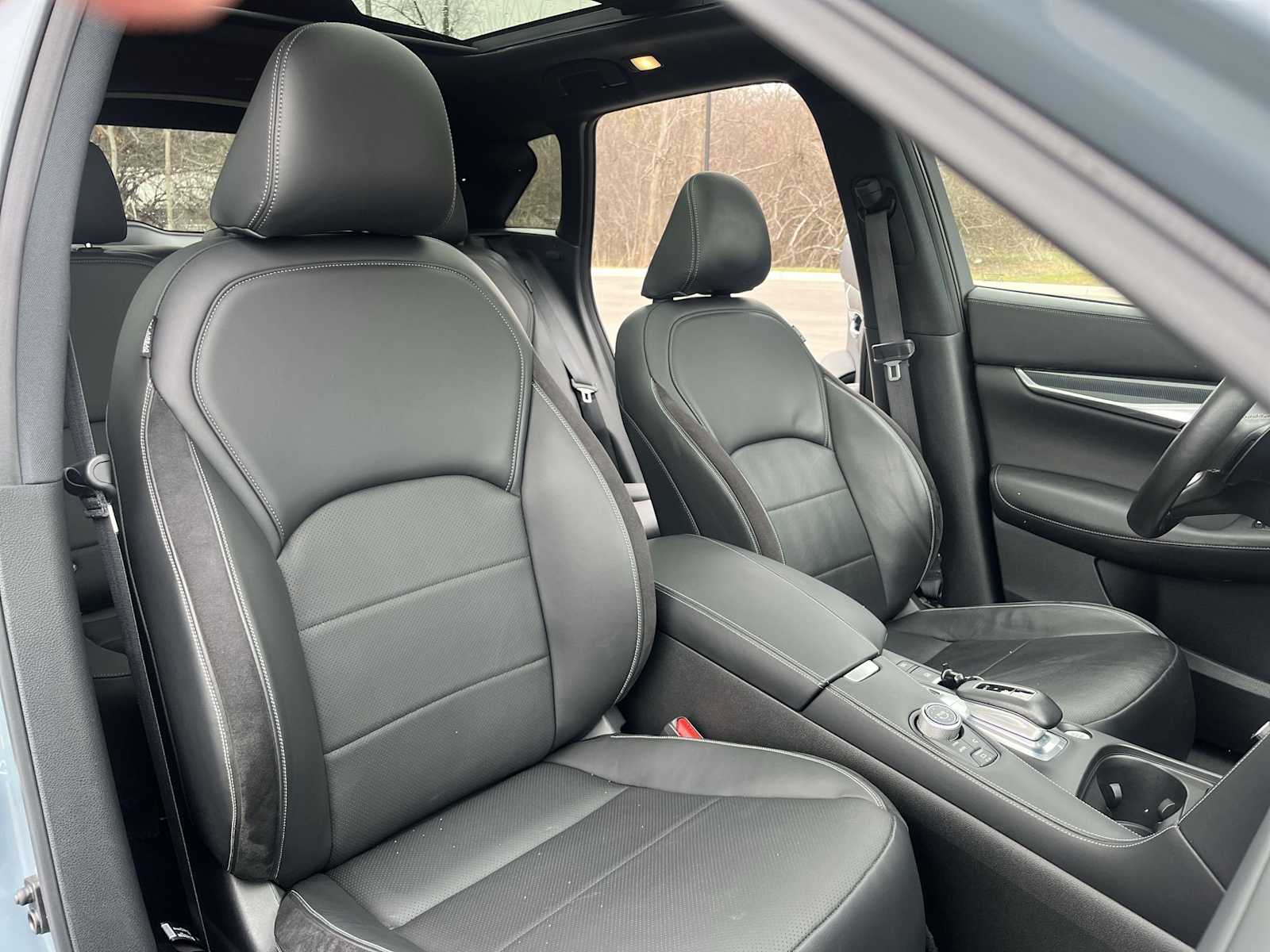 Thumbnail: 2023 INFINITI QX50 - 11