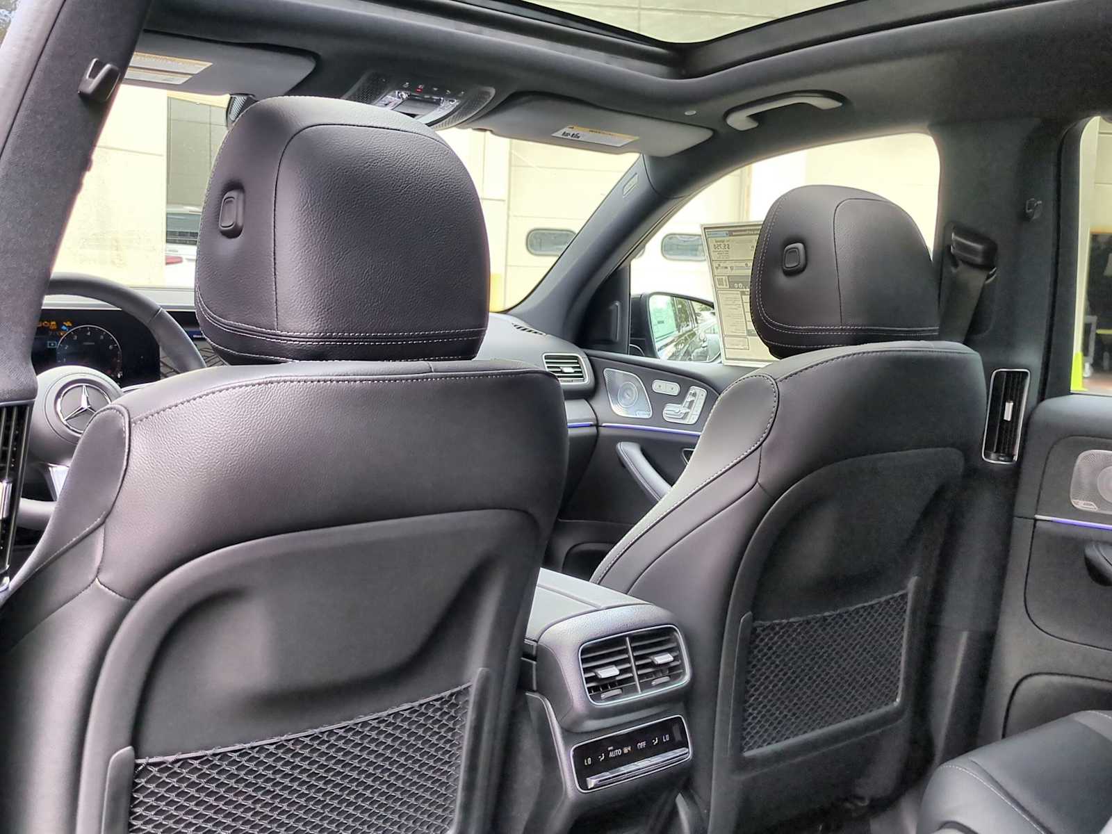 Thumbnail: 2025 Mercedes-Benz GLS - 19