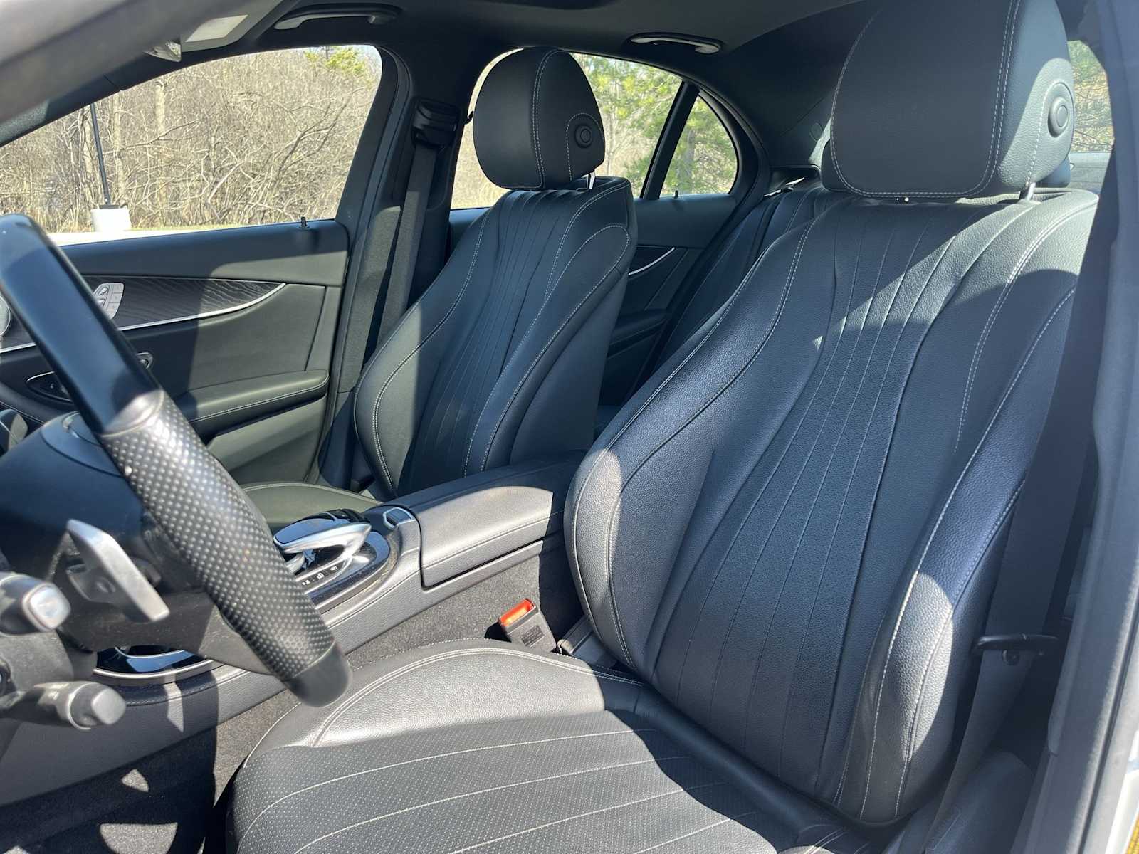 Thumbnail: 2017 Mercedes-Benz E-Class - 18