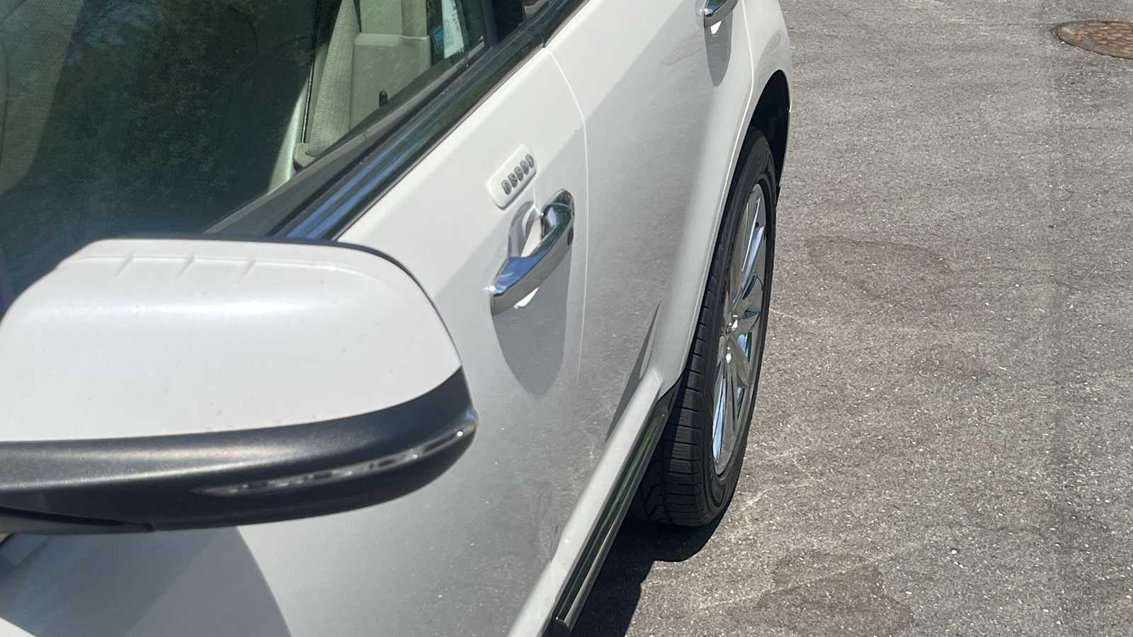 Thumbnail: 2013 Lincoln MKX - 16