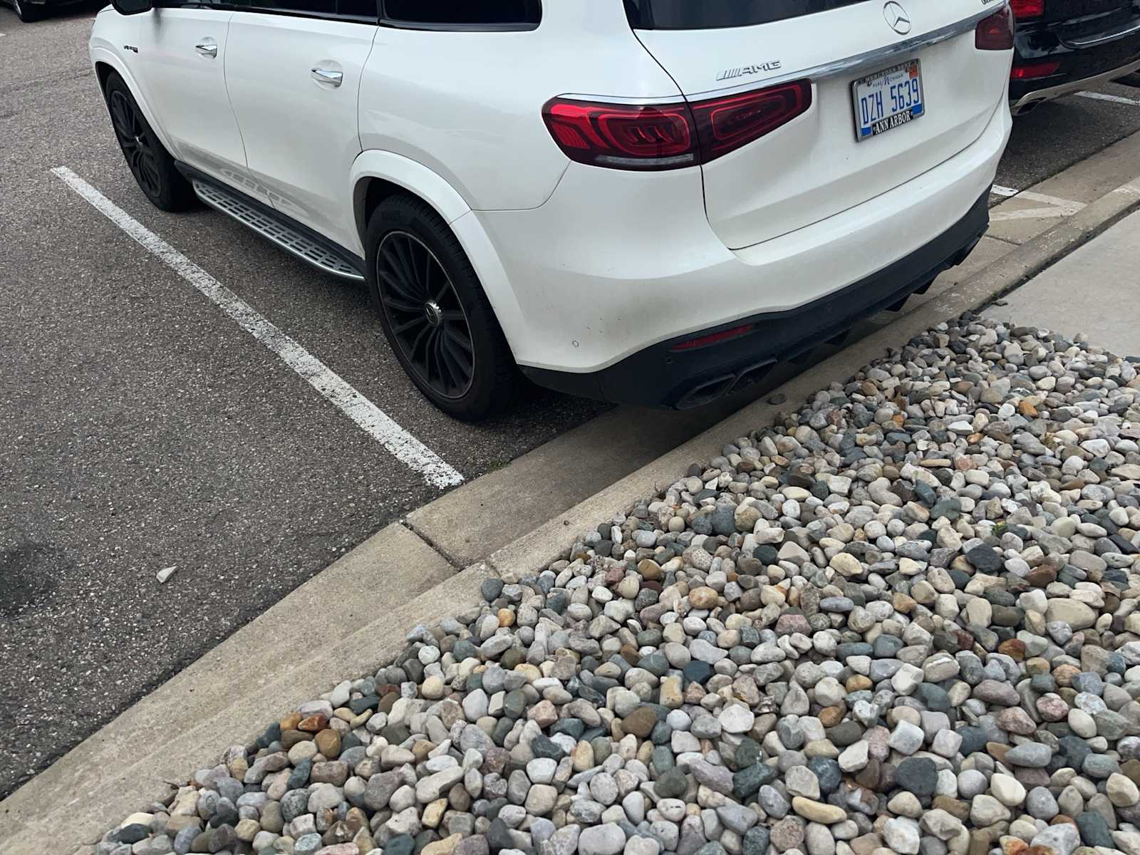 Thumbnail: 2021 Mercedes-Benz GL-Class - 2