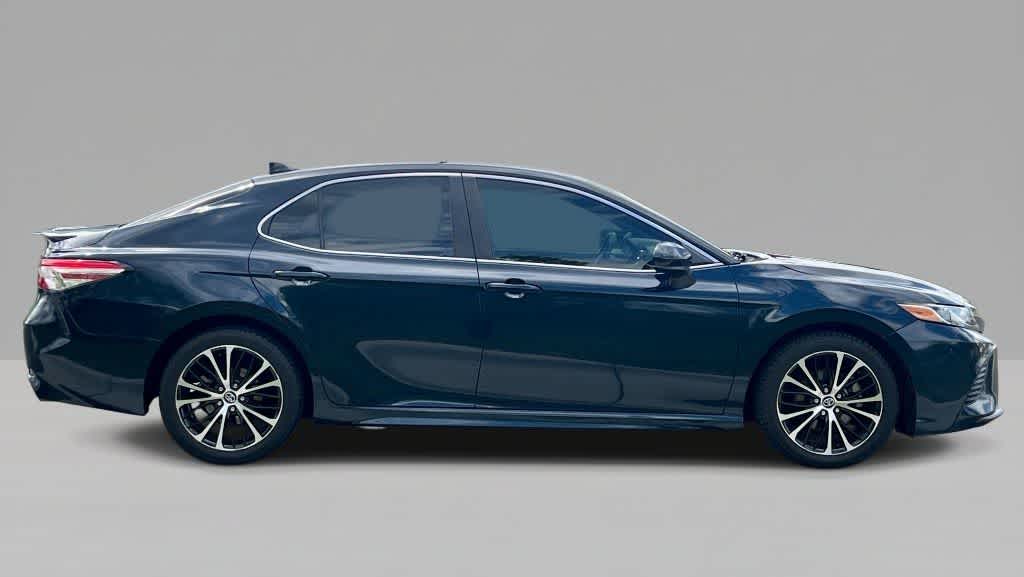 Thumbnail: 2020 Toyota Camry - 6