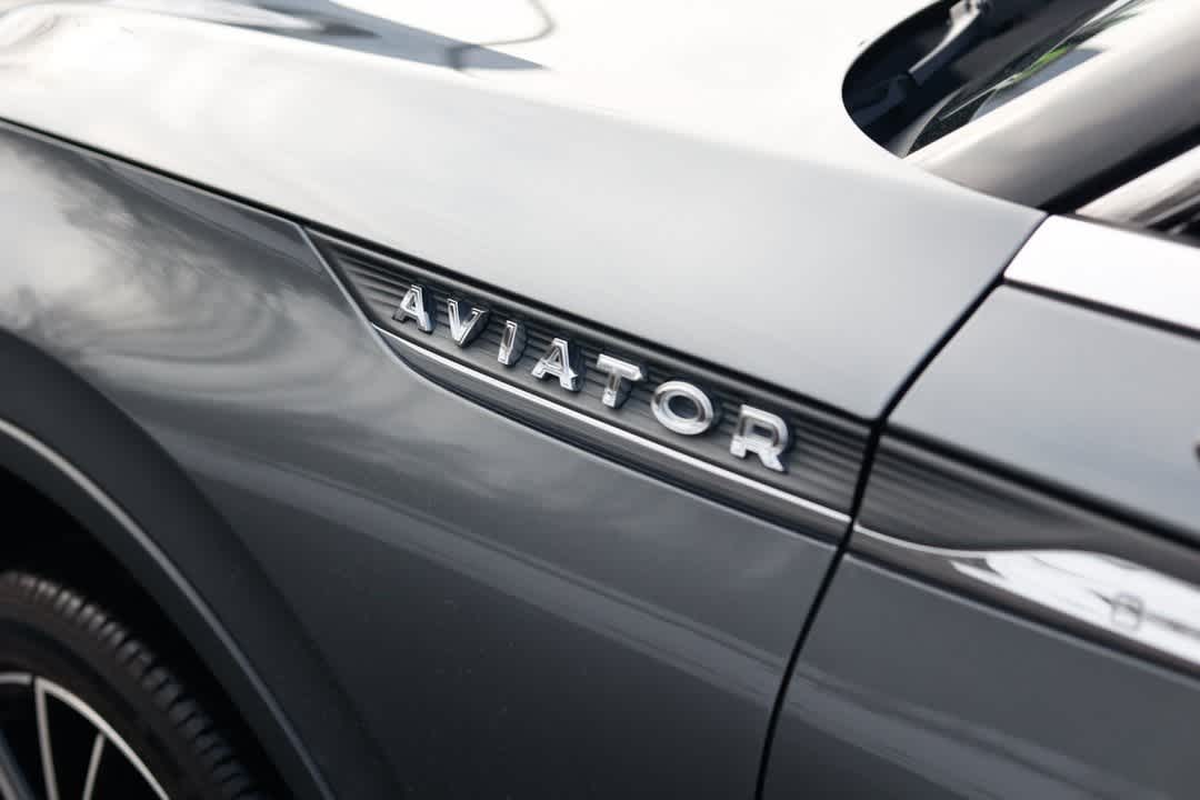 Thumbnail: 2025 Lincoln Aviator - 27