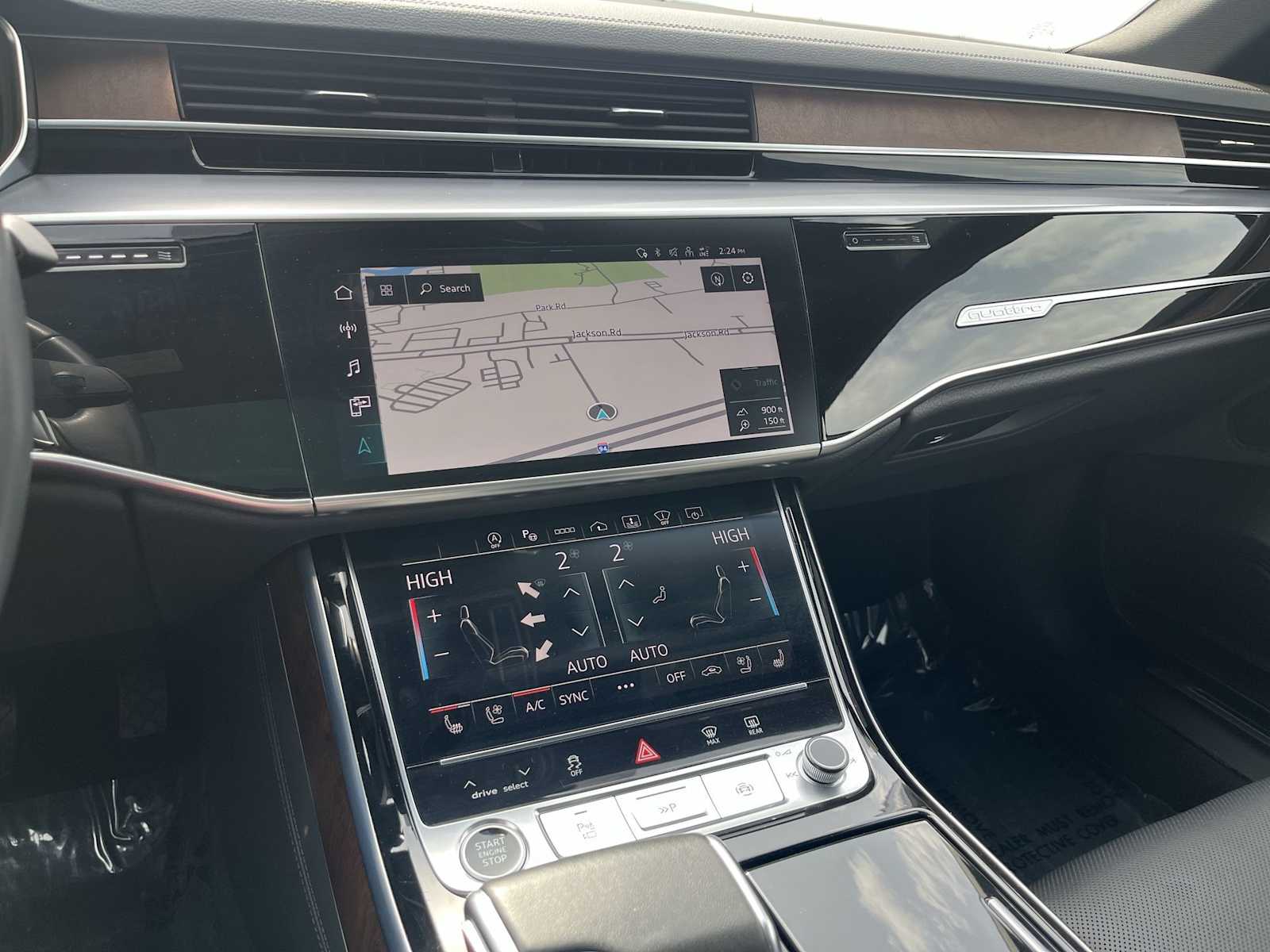 Thumbnail: 2023 Audi A8 - 41