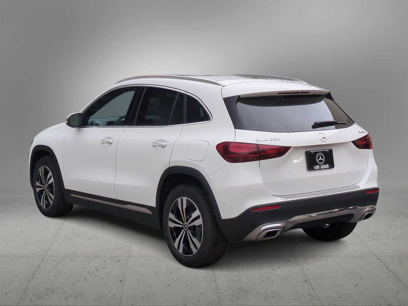 Thumbnail: 2026 Mercedes-Benz GLA - 5