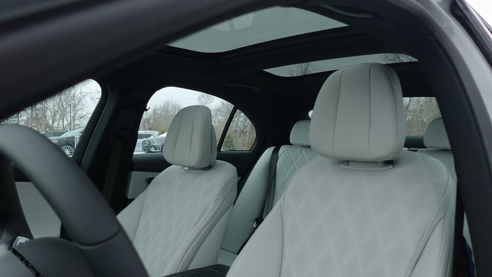 Thumbnail: 2026 Mercedes-Benz E-Class - 22