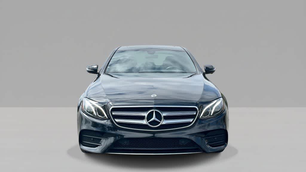 Thumbnail: 2019 Mercedes-Benz E-Class - 9