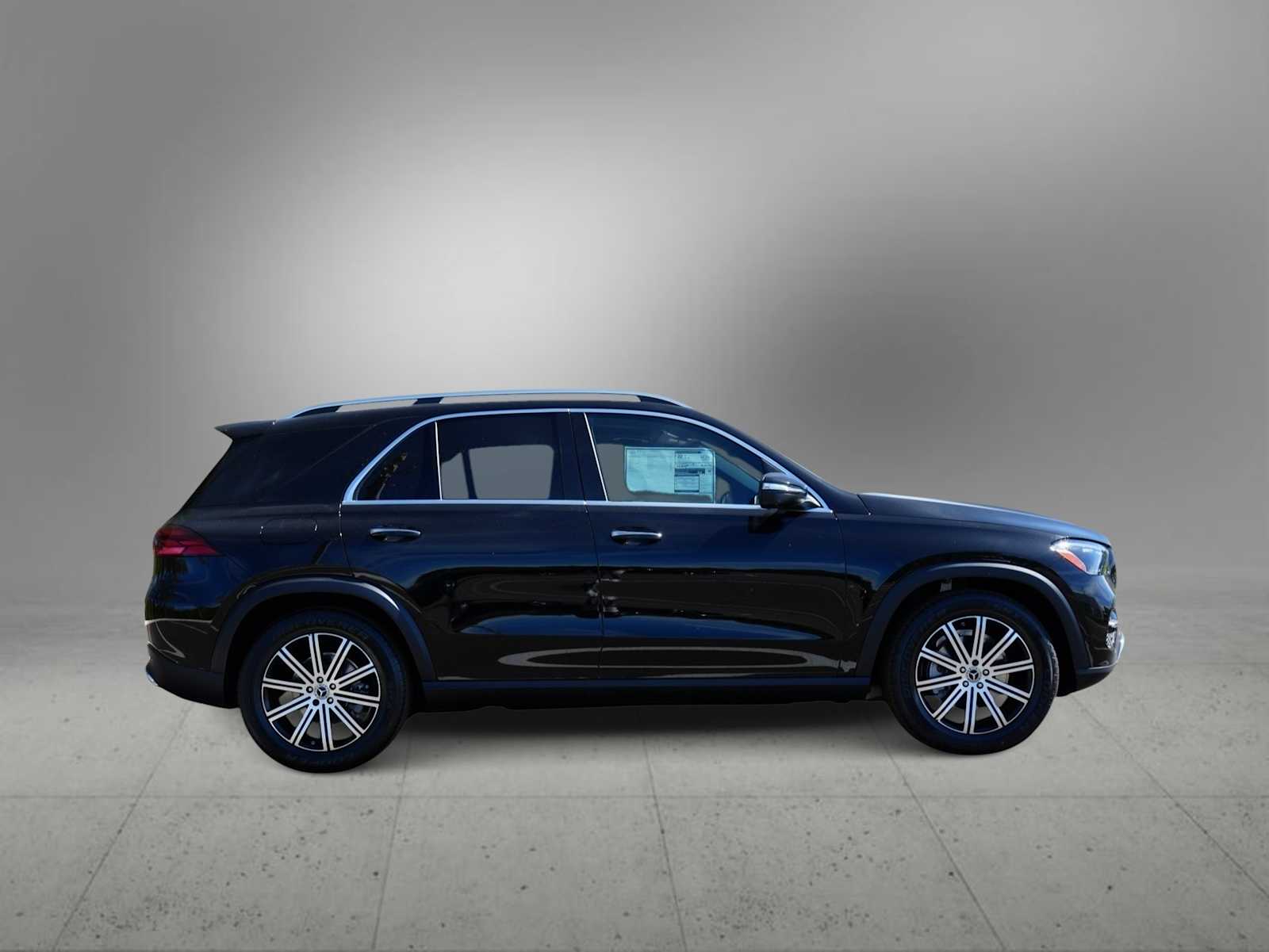 Thumbnail: 2026 Mercedes-Benz GLE - 4