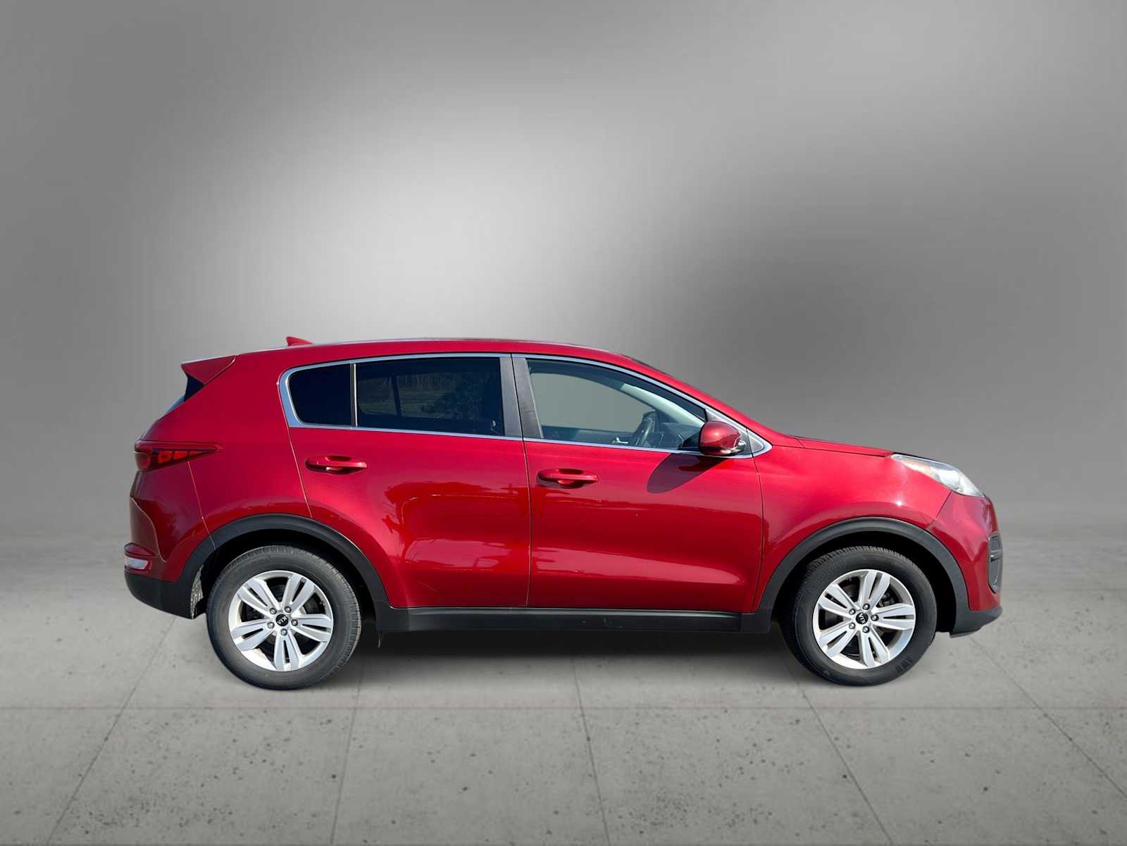 Thumbnail: 2018 Kia Sportage - 9