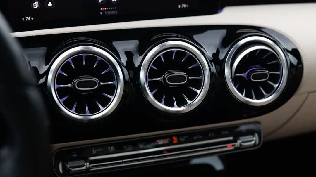 Thumbnail: 2022 Mercedes-Benz A-Class - 30