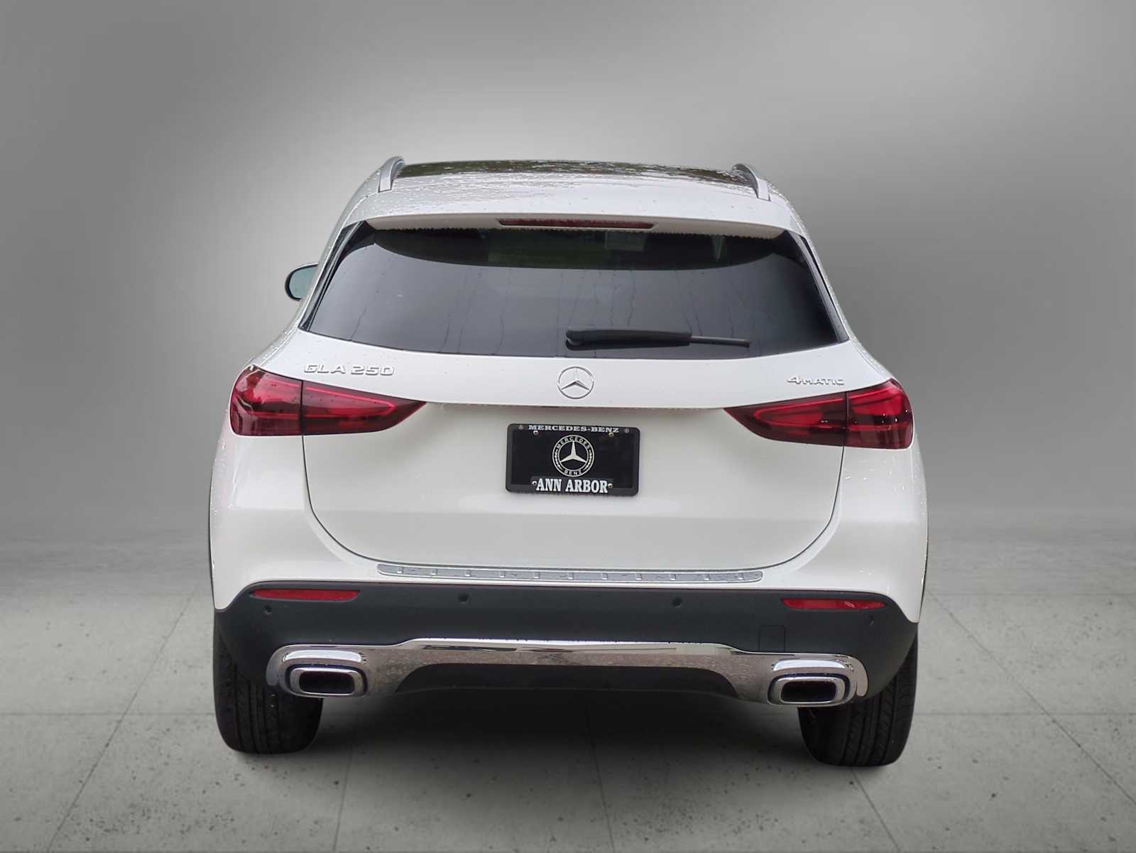 Thumbnail: 2026 Mercedes-Benz GLA - 7