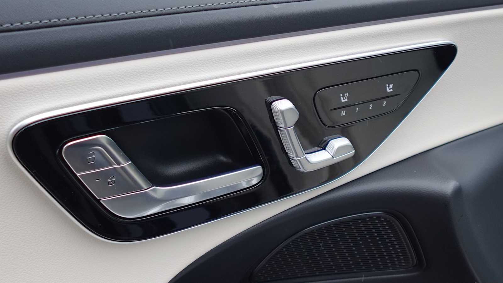 Thumbnail: 2026 Mercedes-Benz E-Class - 26