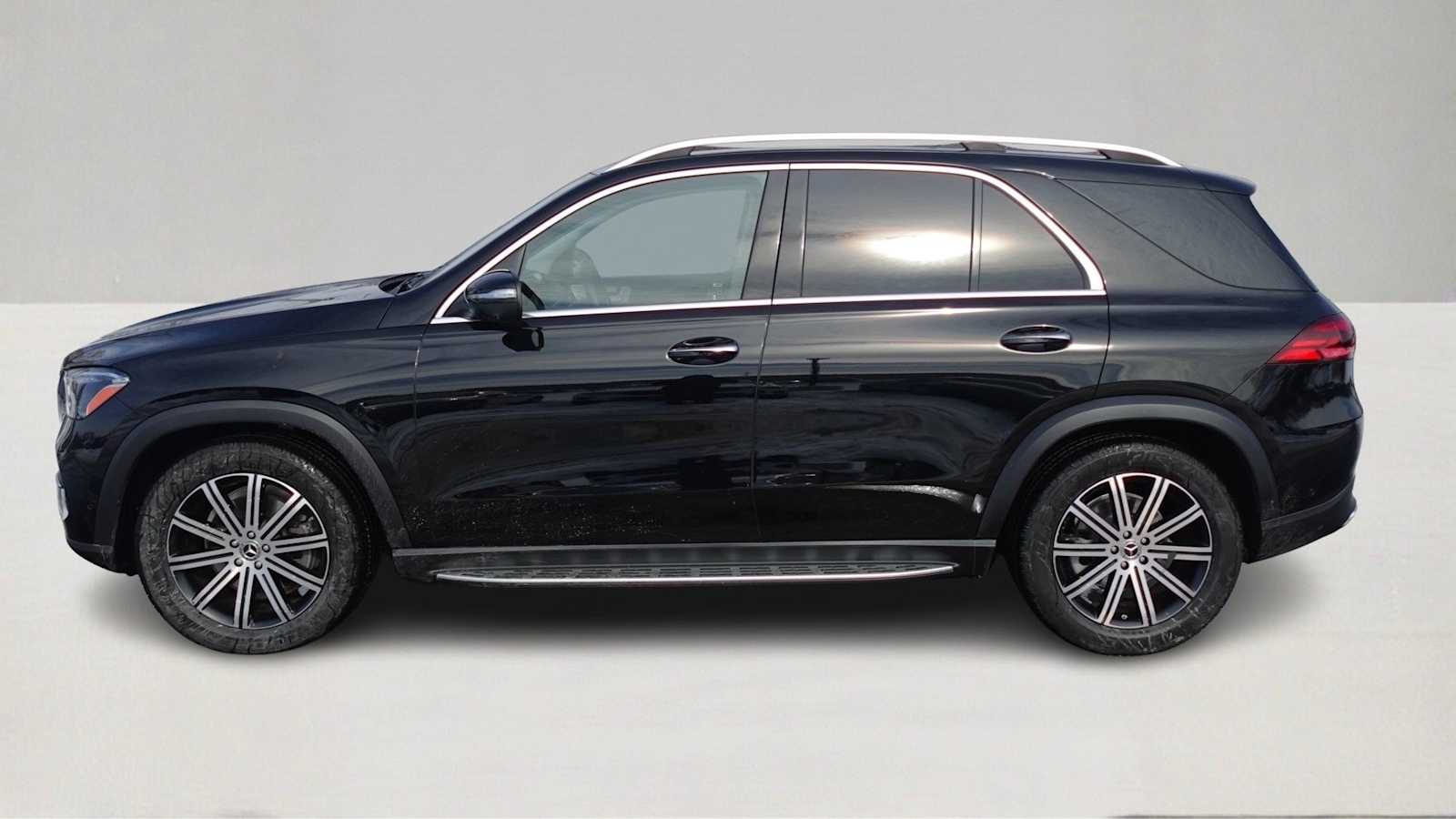 Thumbnail: 2026 Mercedes-Benz GLE - 8