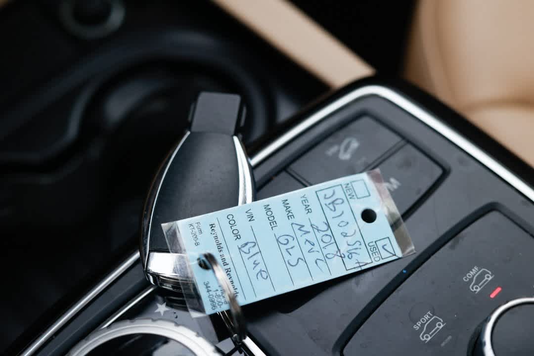 Thumbnail: 2018 Mercedes-Benz GLS - 38