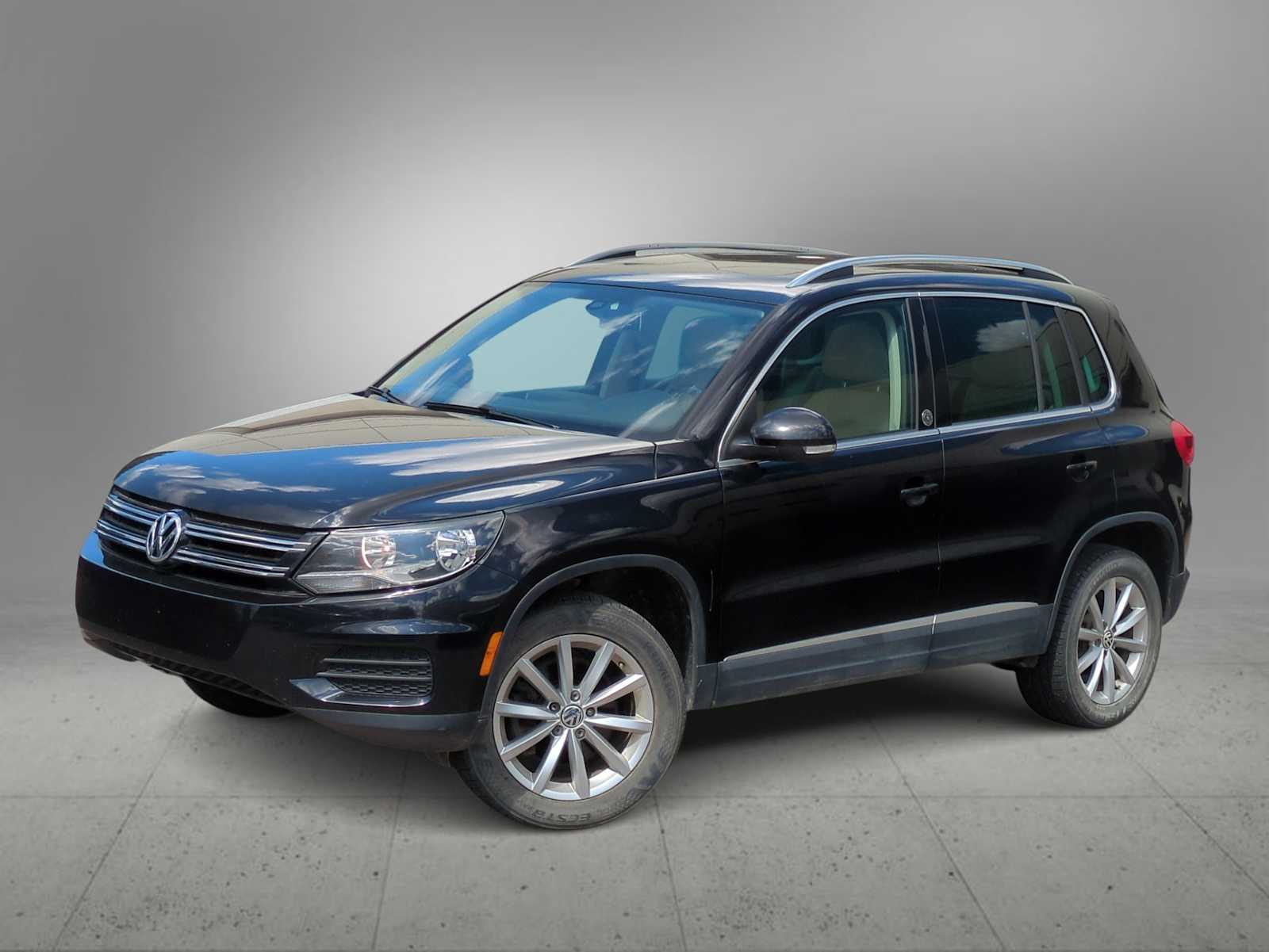 2017 Volkswagen Tiguan Wolfsburg Edition -
                  Ann Arbor, MI