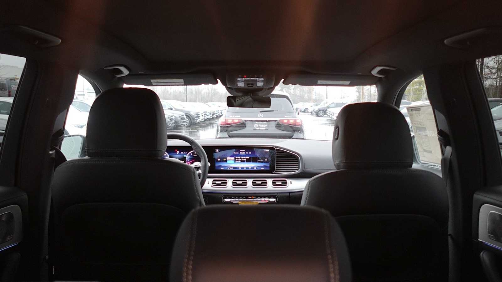 Thumbnail: 2026 Mercedes-Benz GLE - 15