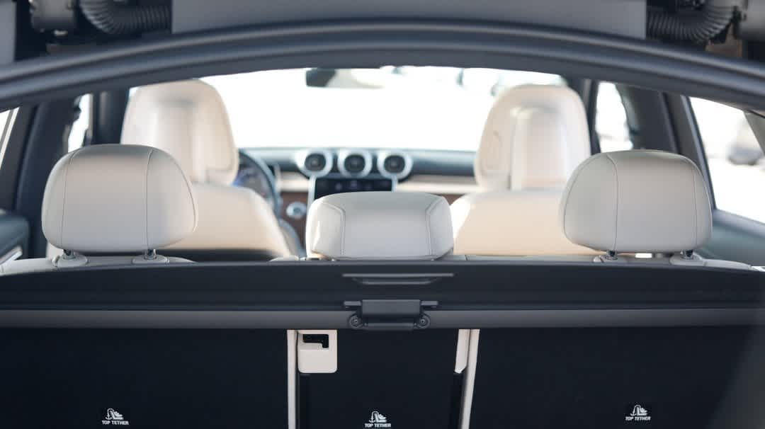 Thumbnail: 2024 Mercedes-Benz GLC - 15