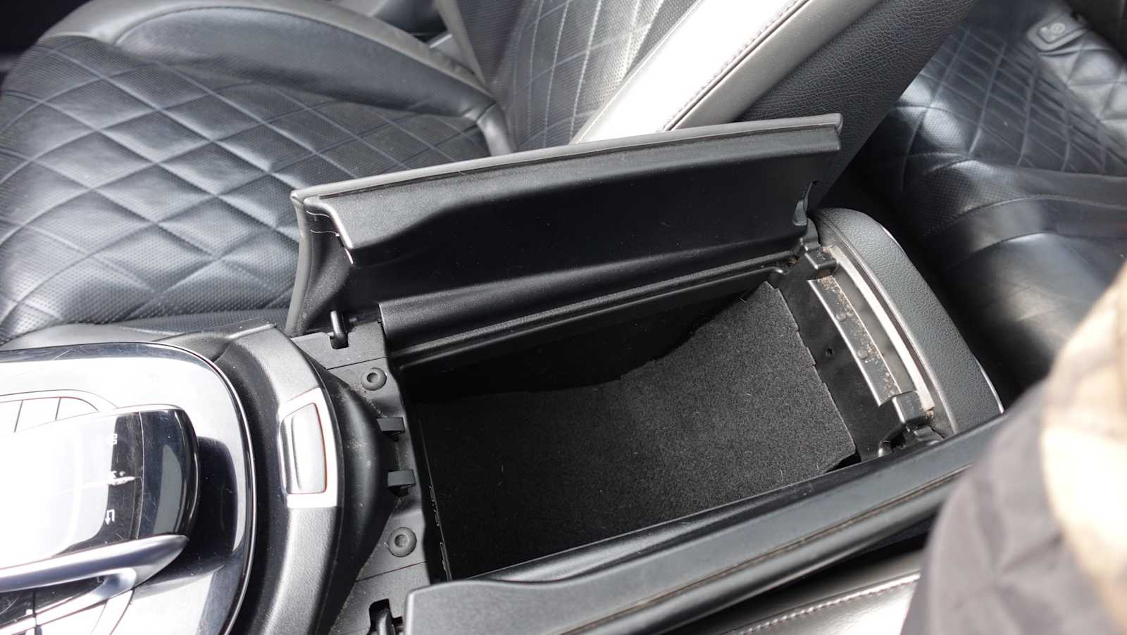 Thumbnail: 2017 Mercedes-Benz E-Class - 43