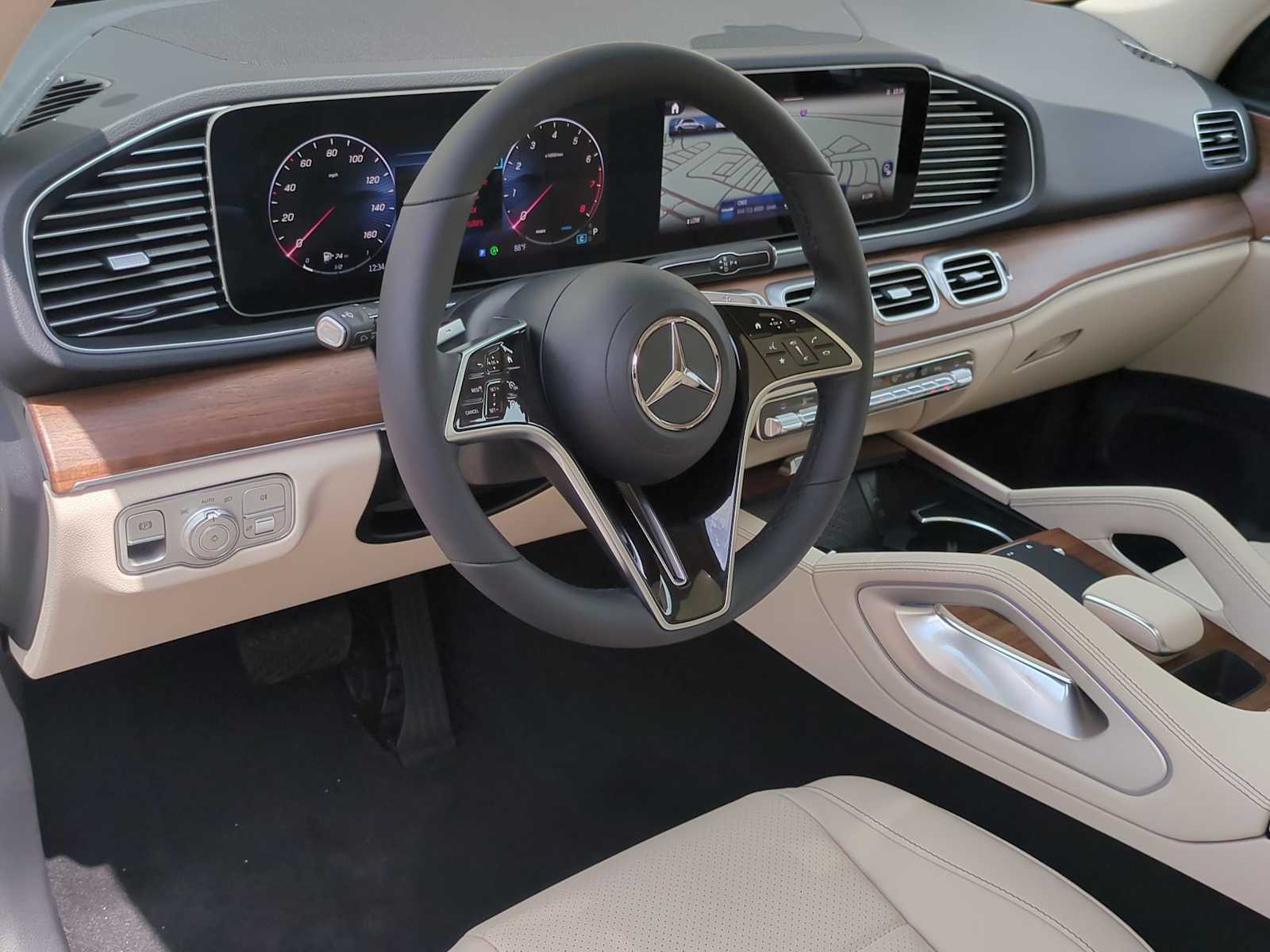Thumbnail: 2026 Mercedes-Benz GLE - 10